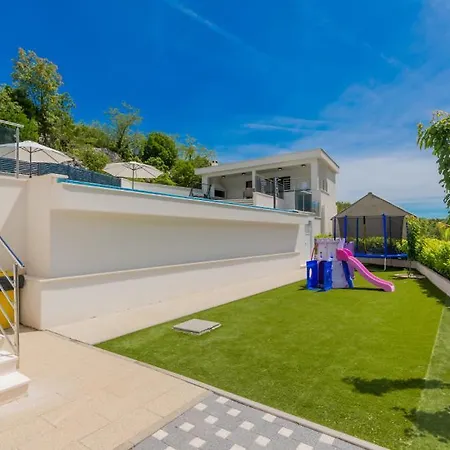 Villa Rusula -Makarska By Villas Guide *