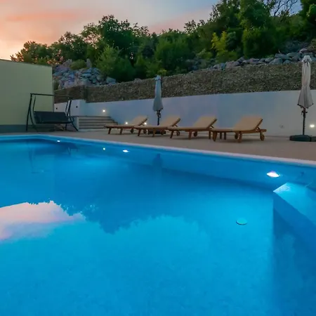 Βίλα Rusula -makarska By Guide *