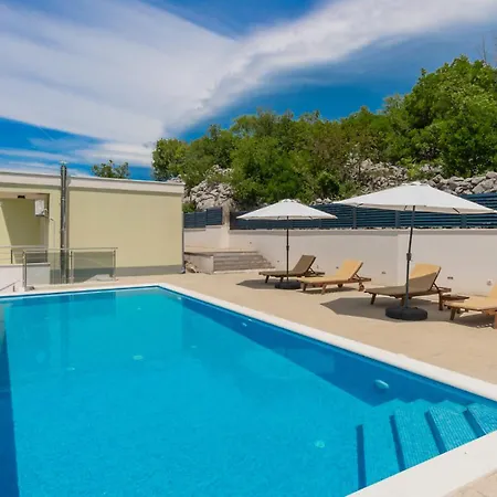 Rusula -makarska By Guide